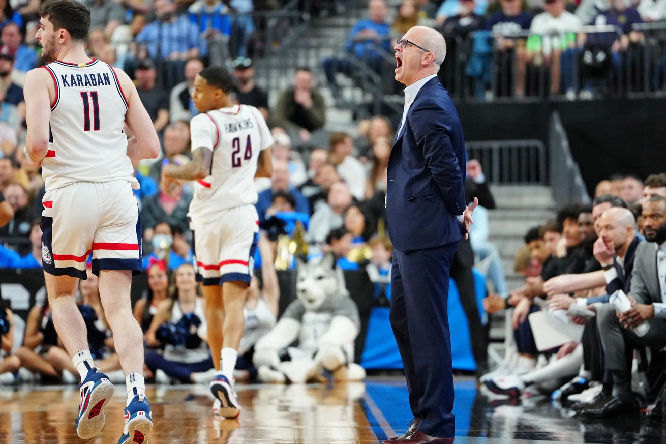 NCAA Basketball: NCAA Tournament West Regional-Arkansas vs UCONN