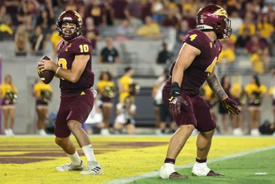 a photo of drew pyne playing for arizona st.