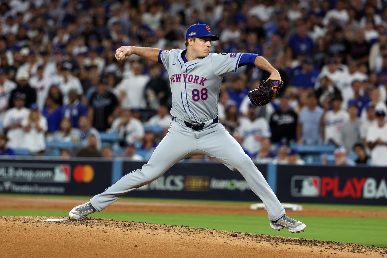 Championship Series - New York Mets v. Los Angeles Dodgers - Game Six