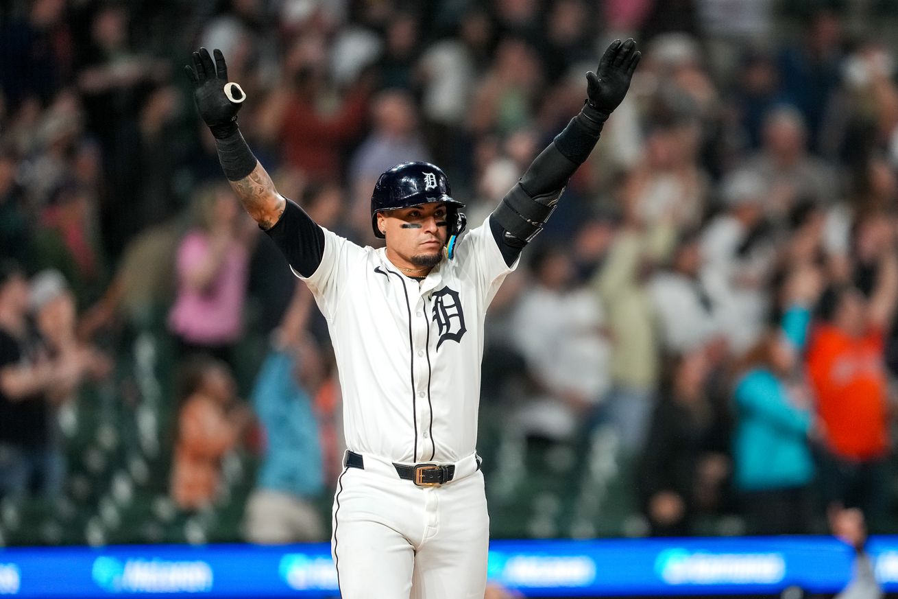 Boston Red Sox v Detroit Tigers