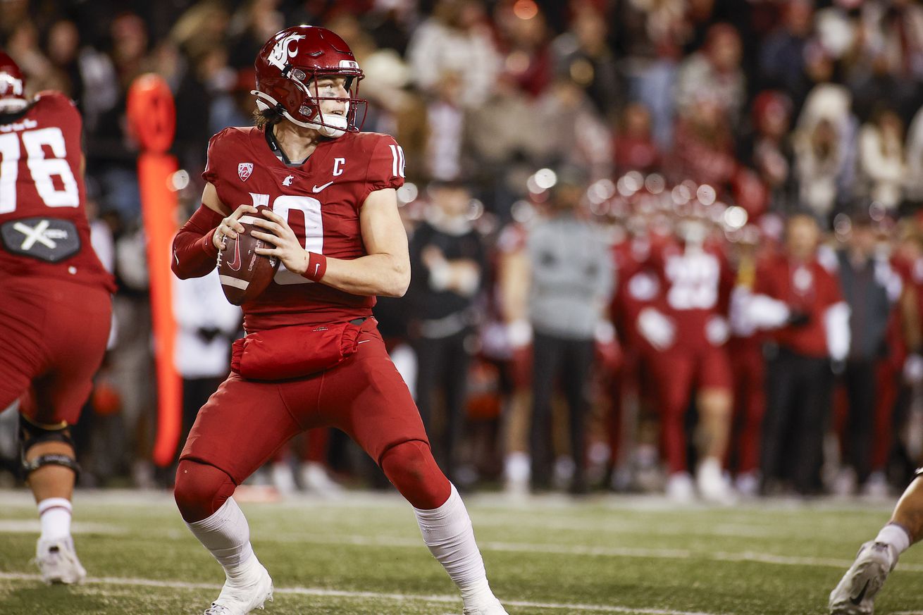 COLLEGE FOOTBALL: NOV 30 Wyoming at Washington State