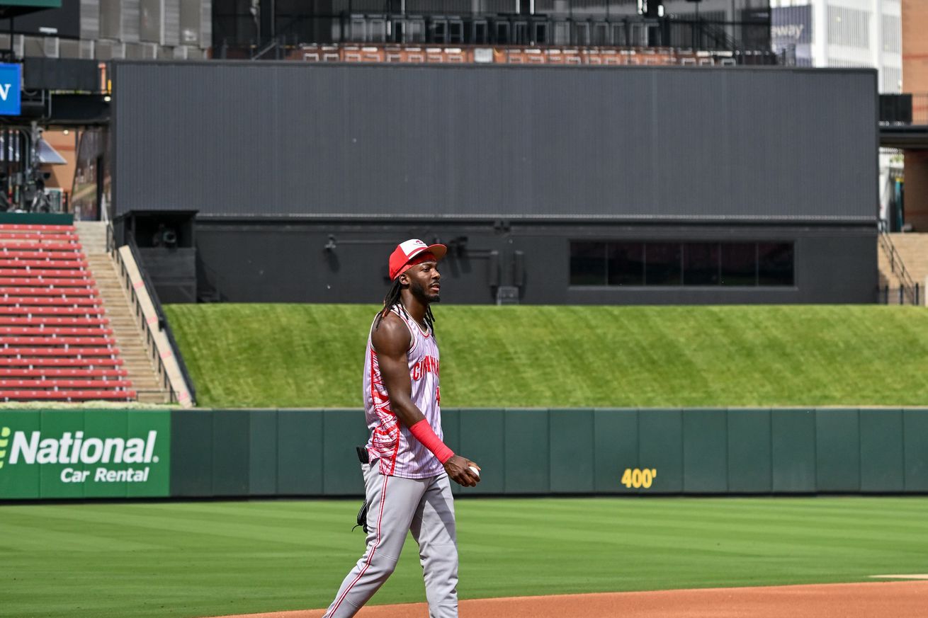 Cincinnati Reds v. St. Louis Cardinals