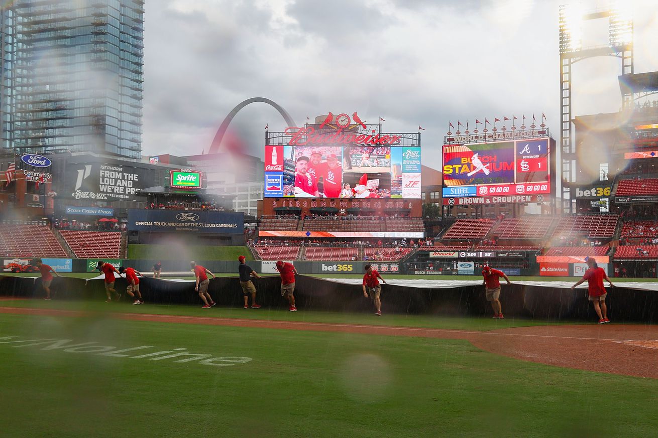Atlanta Braves v St. Louis Cardinals