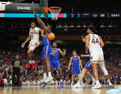 NCAA Basketball: Final Four National Semifinal-Florida at Auburn